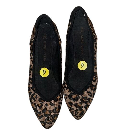 AK  Anne Klein Animal Print Flat Shoes Size 9 - Picture 2 of 6
